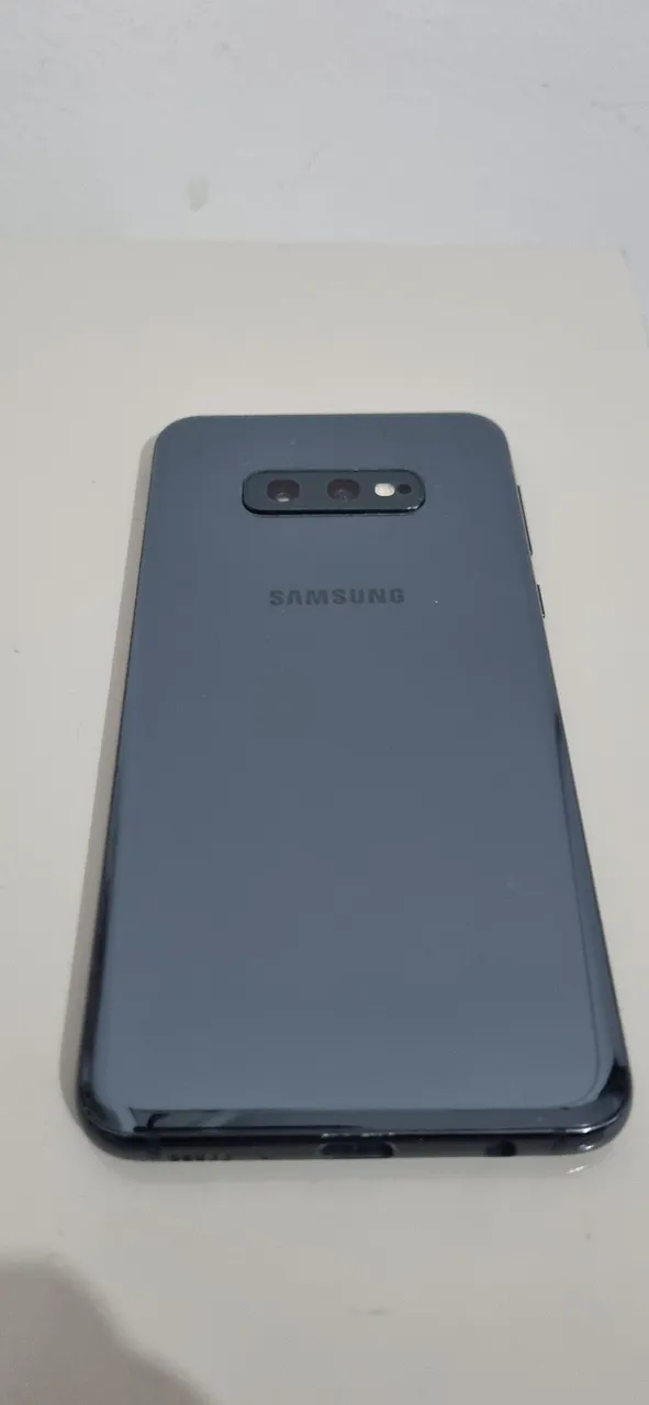 Samsung S10 E