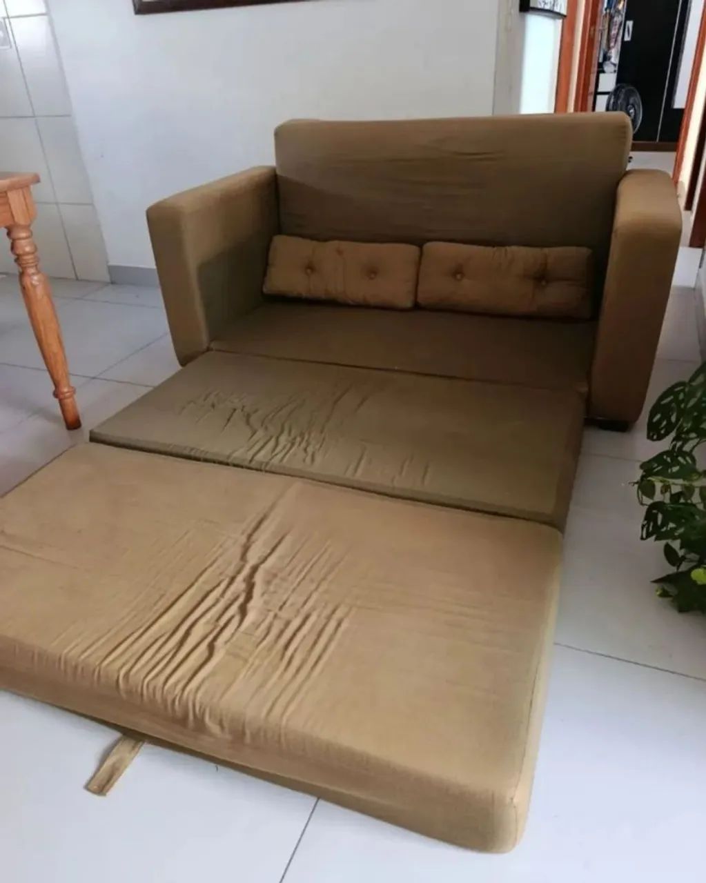 Sofá Cama 2 Lugares Tok Stok em PROMOÇÃO  - Foto 2