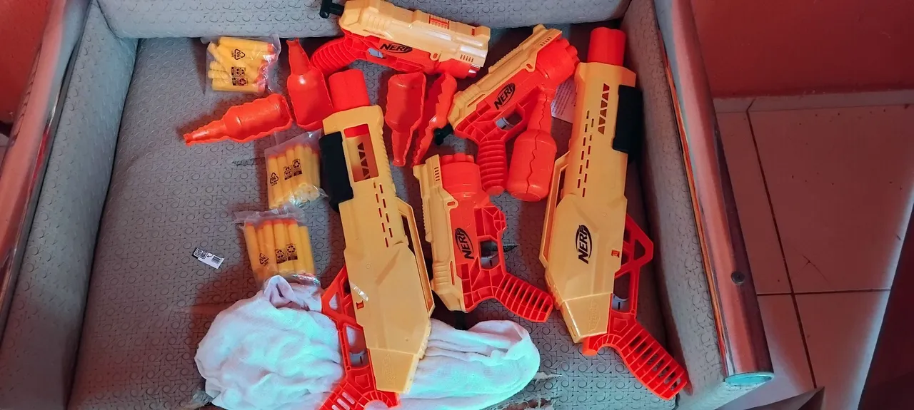 Nerf - Kit completo de armas de brinquedo