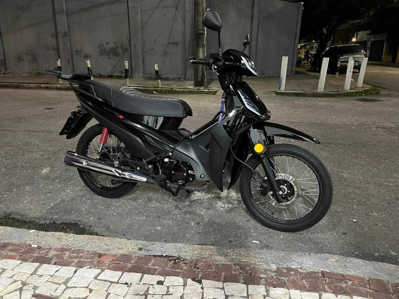 Phoenix S 2024 Preta