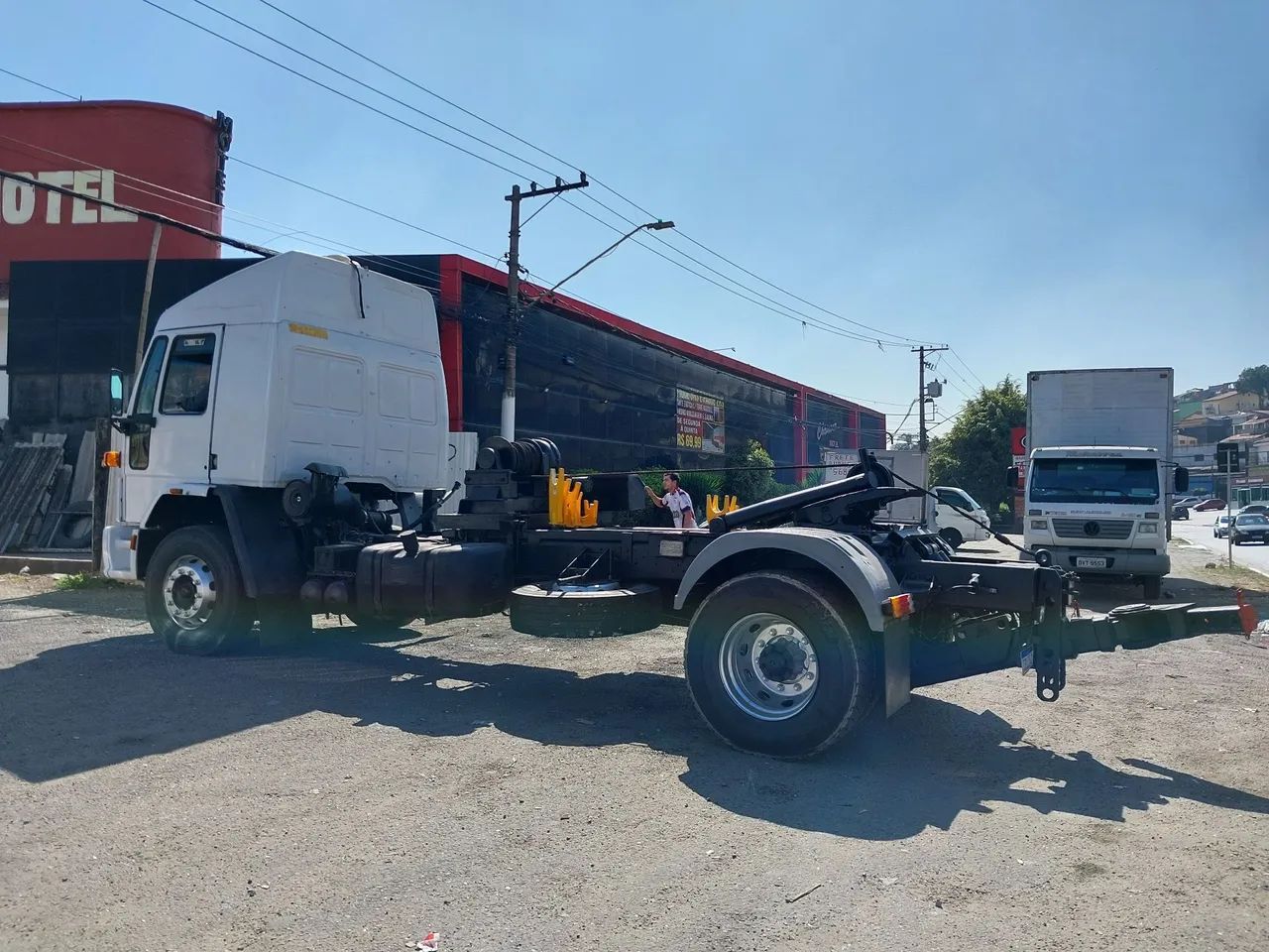 Caminhão Mercedes-Benz 1517 - Foto 15