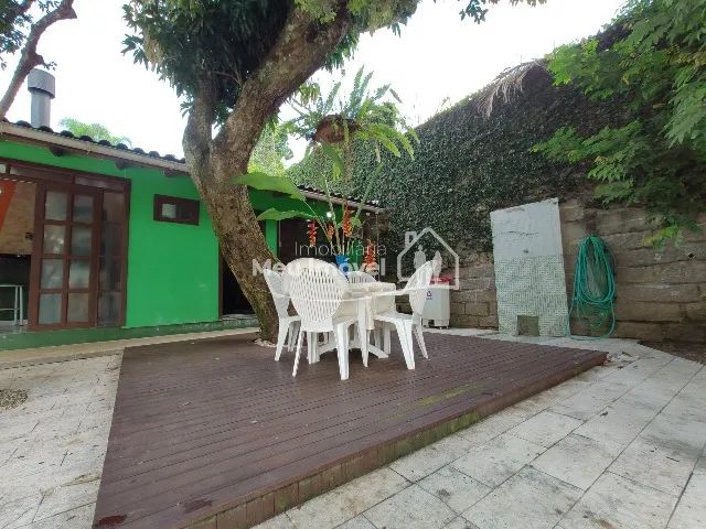 Ampla Casa TODA EM LAJE 5 dorm 3 suítes Pio Corrêa Criciúma - Foto 4