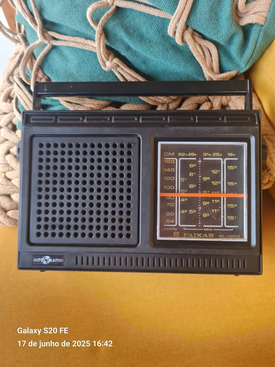 Rádio Portátil 6 Faixas Motoradio
