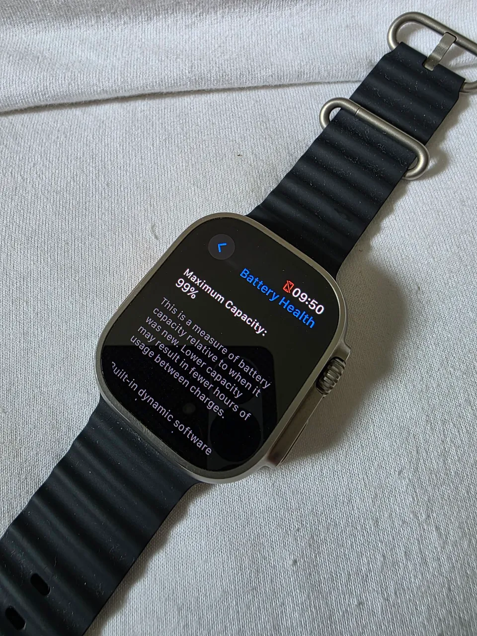 Apple Watch Ultra v1 - 99% bateria