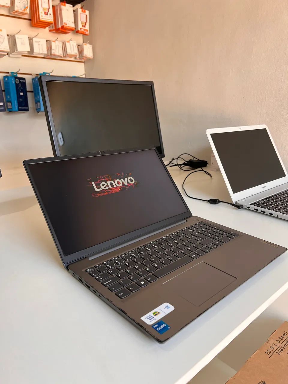 Notebook Lenovo i5 | COM GARANTIA  - Foto 2