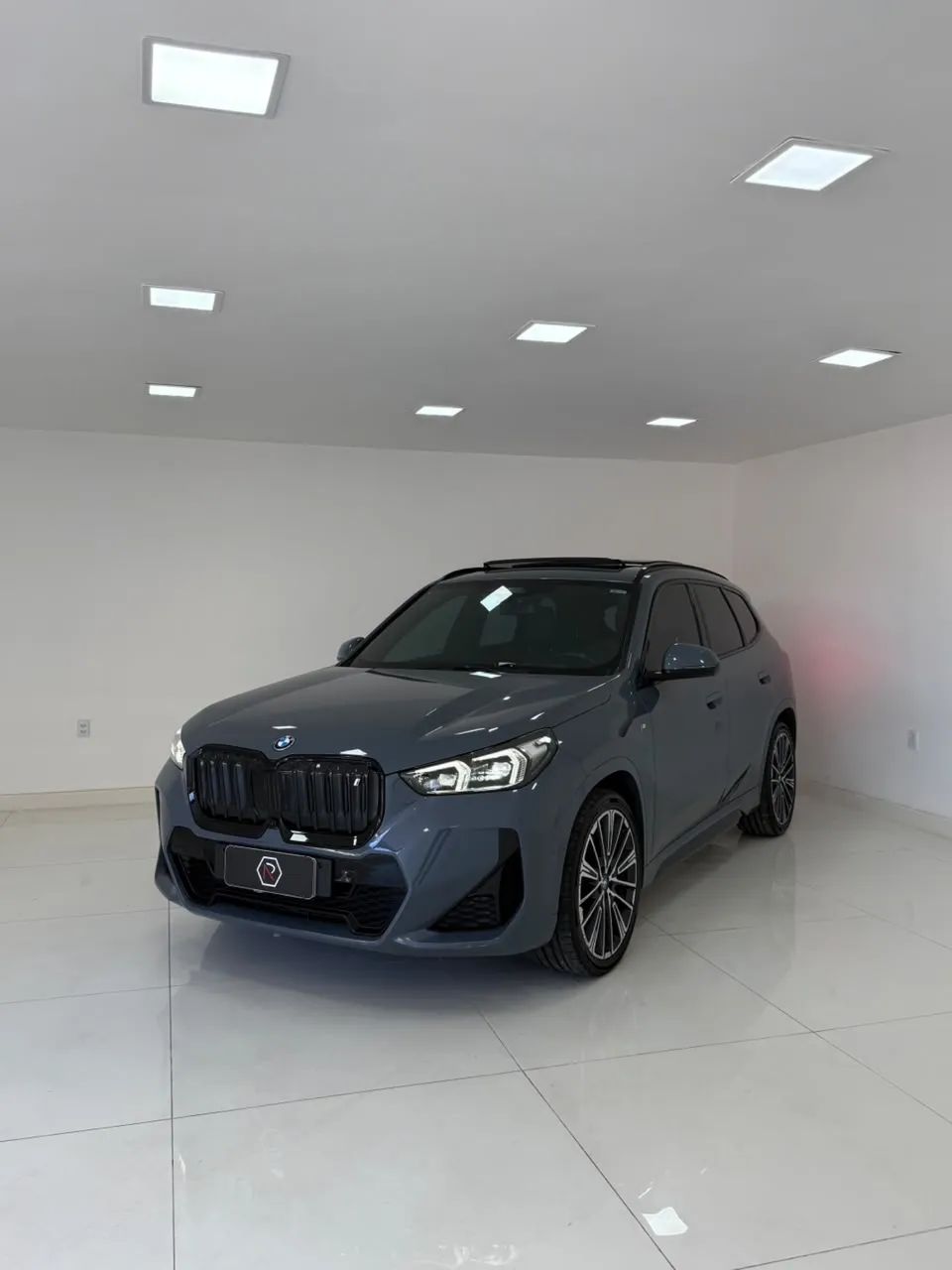 BMW IX1 Xdrive 30 M Sport (elétrico) 2024