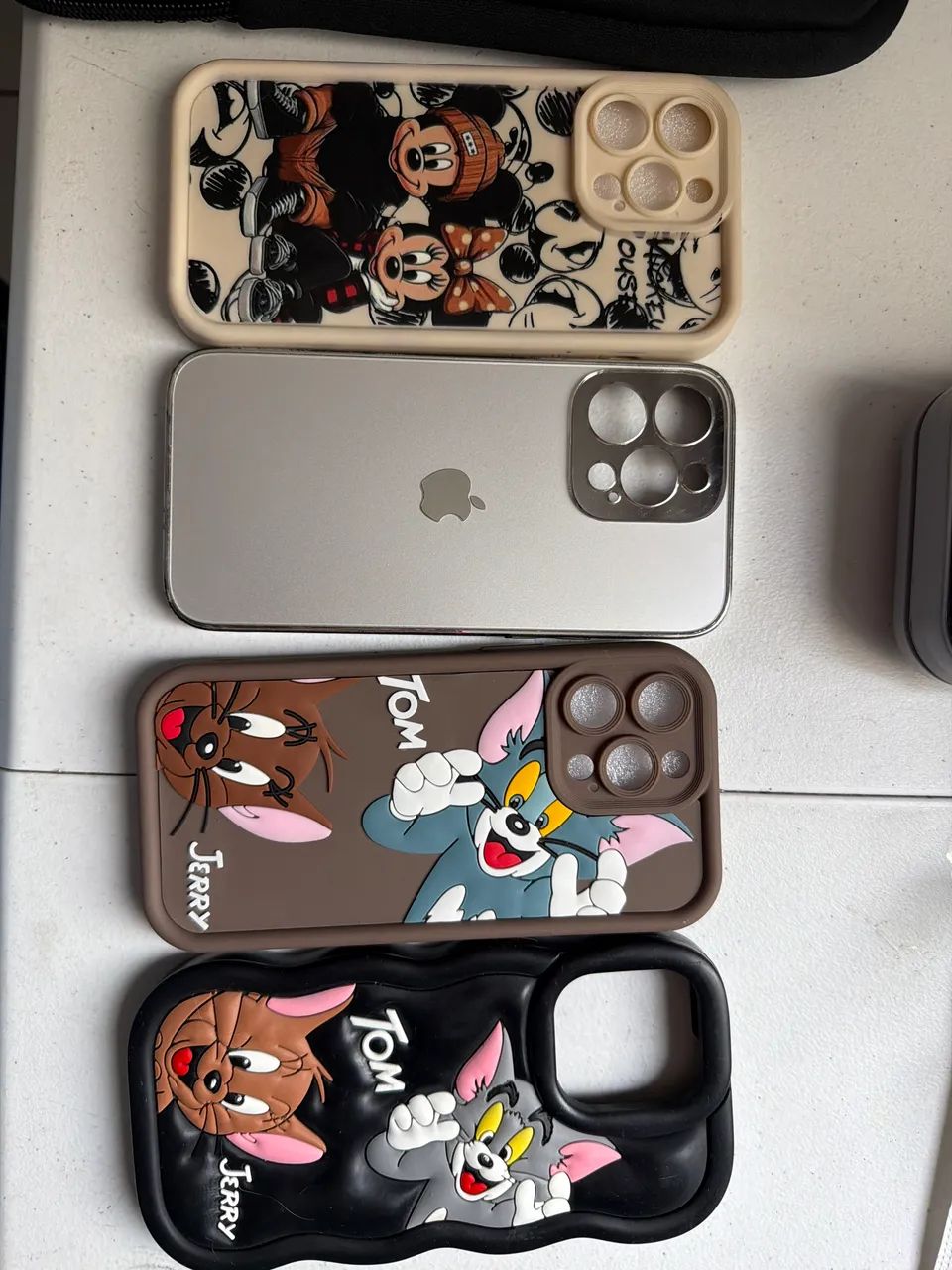 4 Capa para celular IPhone 14 Pro Max 