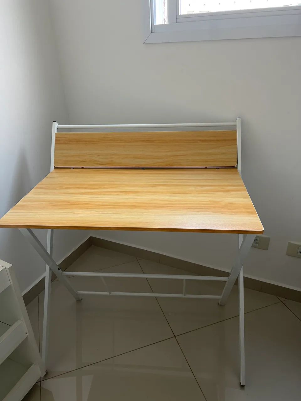 Mesa prática pra escritório  - Foto 2