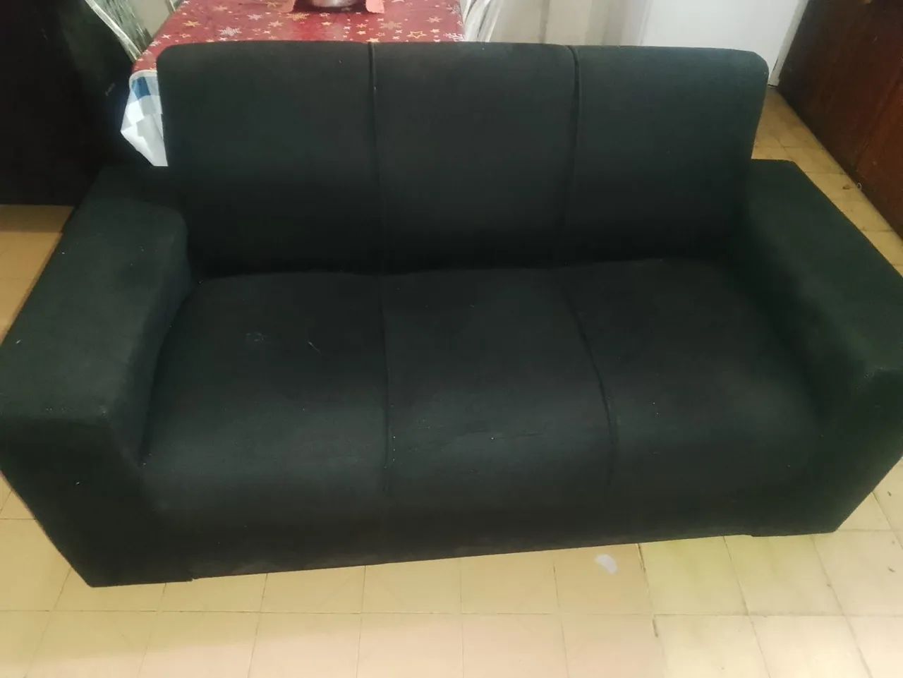 Vende-se este sofá preto - Foto 2