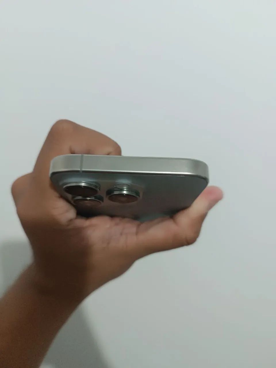 iPhone 15 pro 128gb, 87% bateria, zero detalhes (aceito proposta) - Foto 2