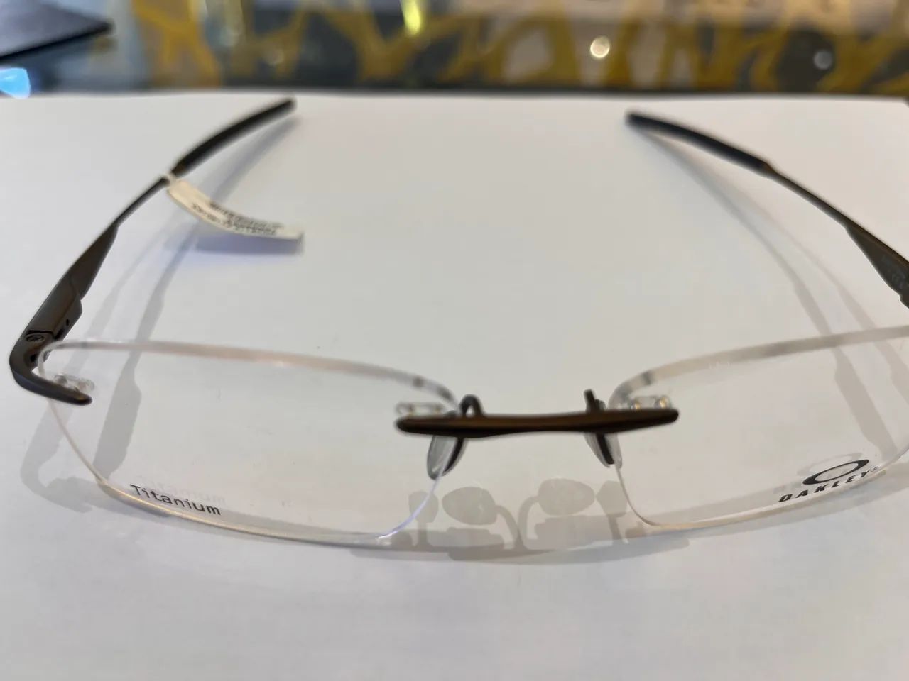 OAKLEY TITÂNIO GOLD