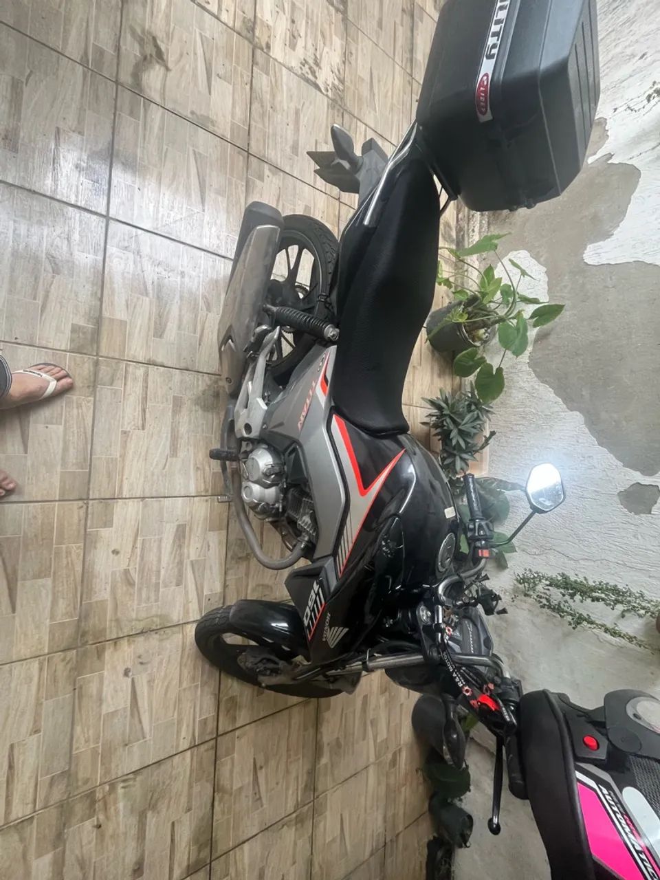 Moto  160 