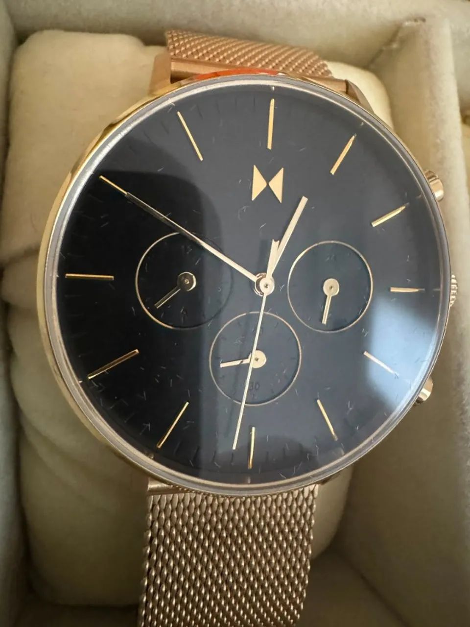 Relógio MVMT Legacy Chronograph Dourado - Original - Pulseira Mesh