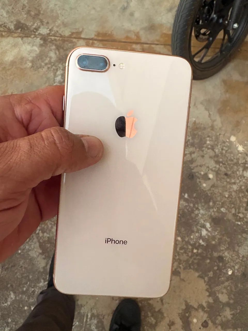 iPhone 8 Plus. 64gb - Foto 3