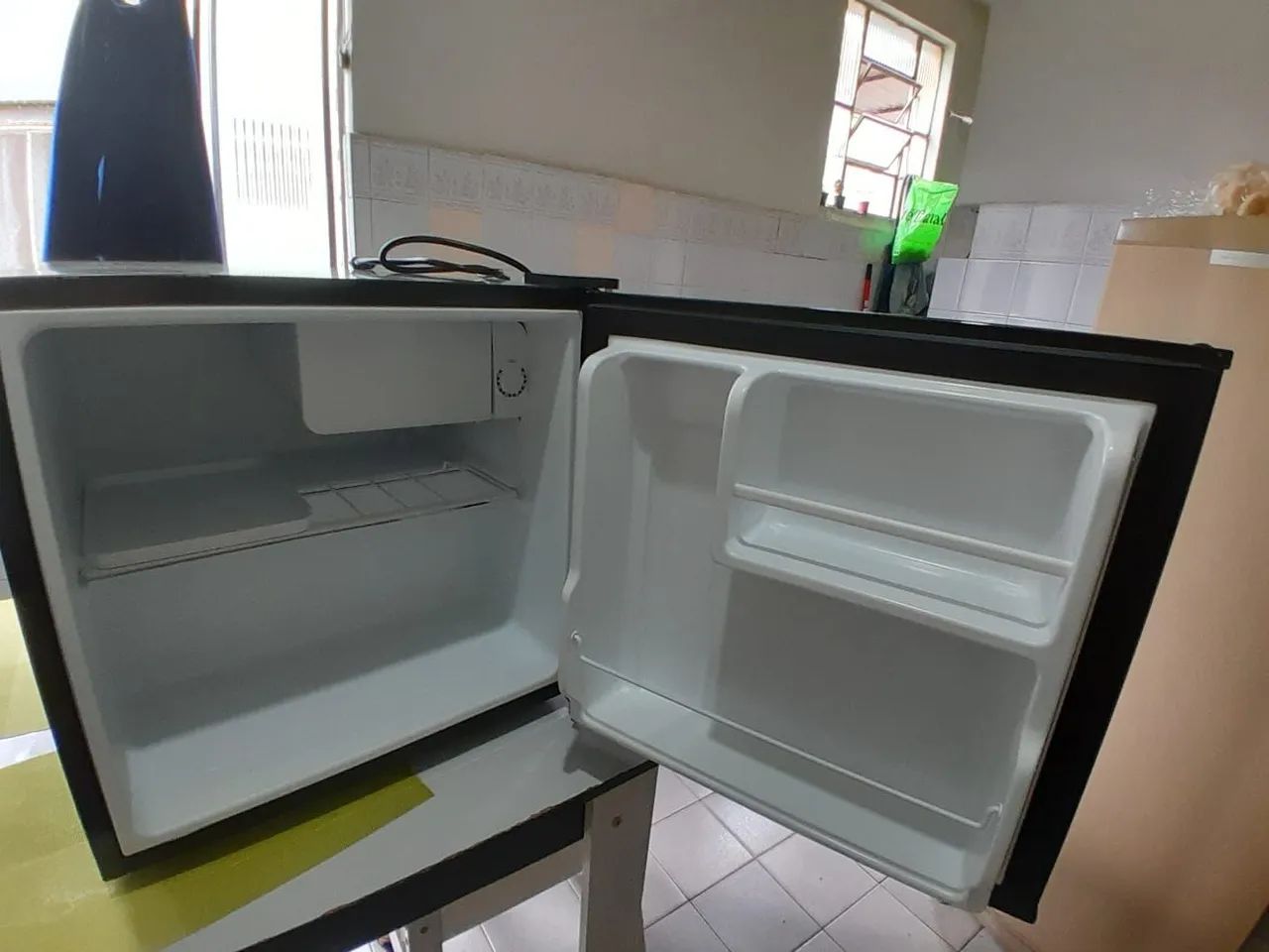 Frigobar Philco 42 Litros  - Foto 3