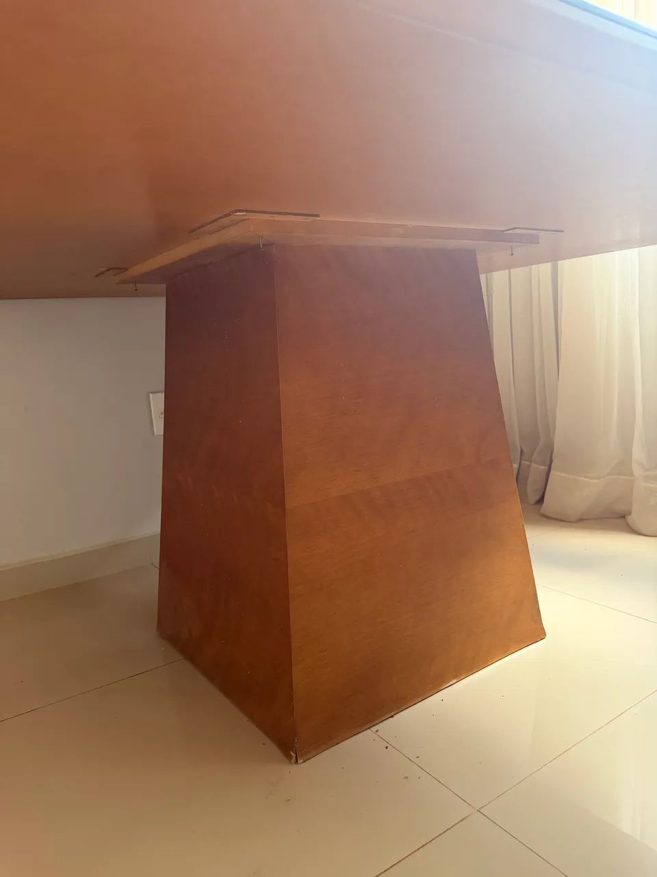 Dining Table65704316878211121