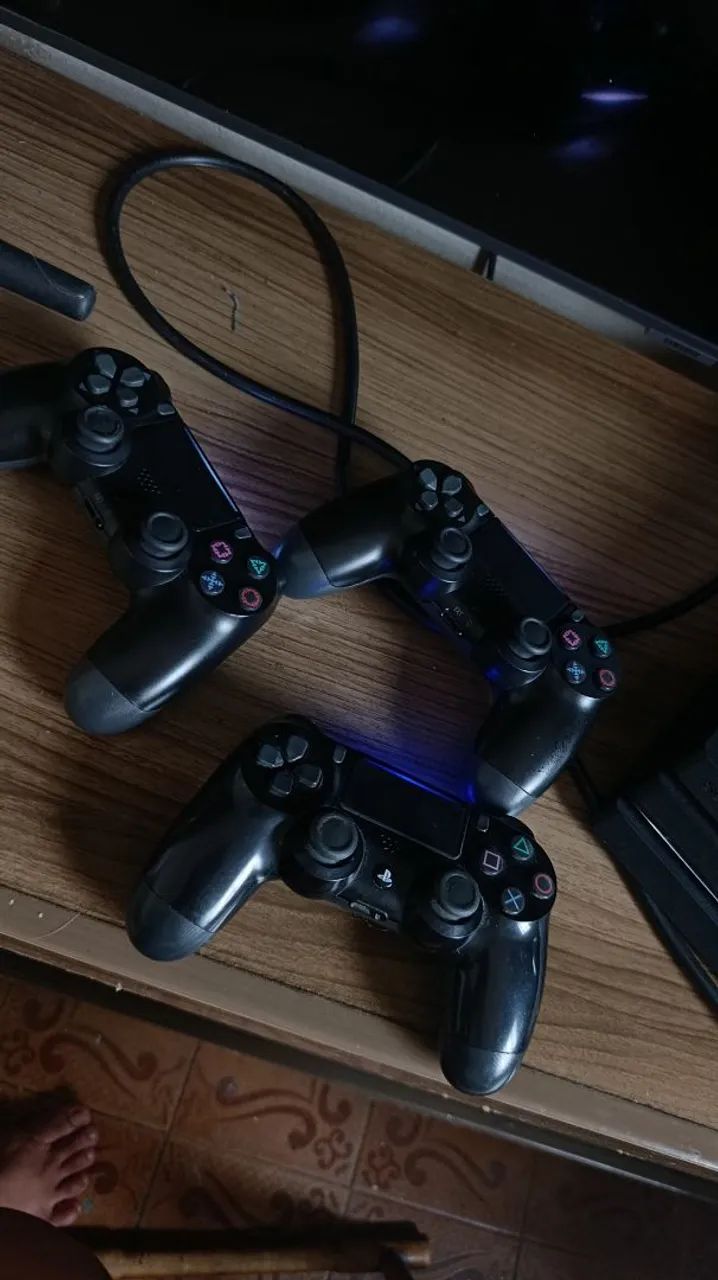 PS4 PRO 1T - Foto 4