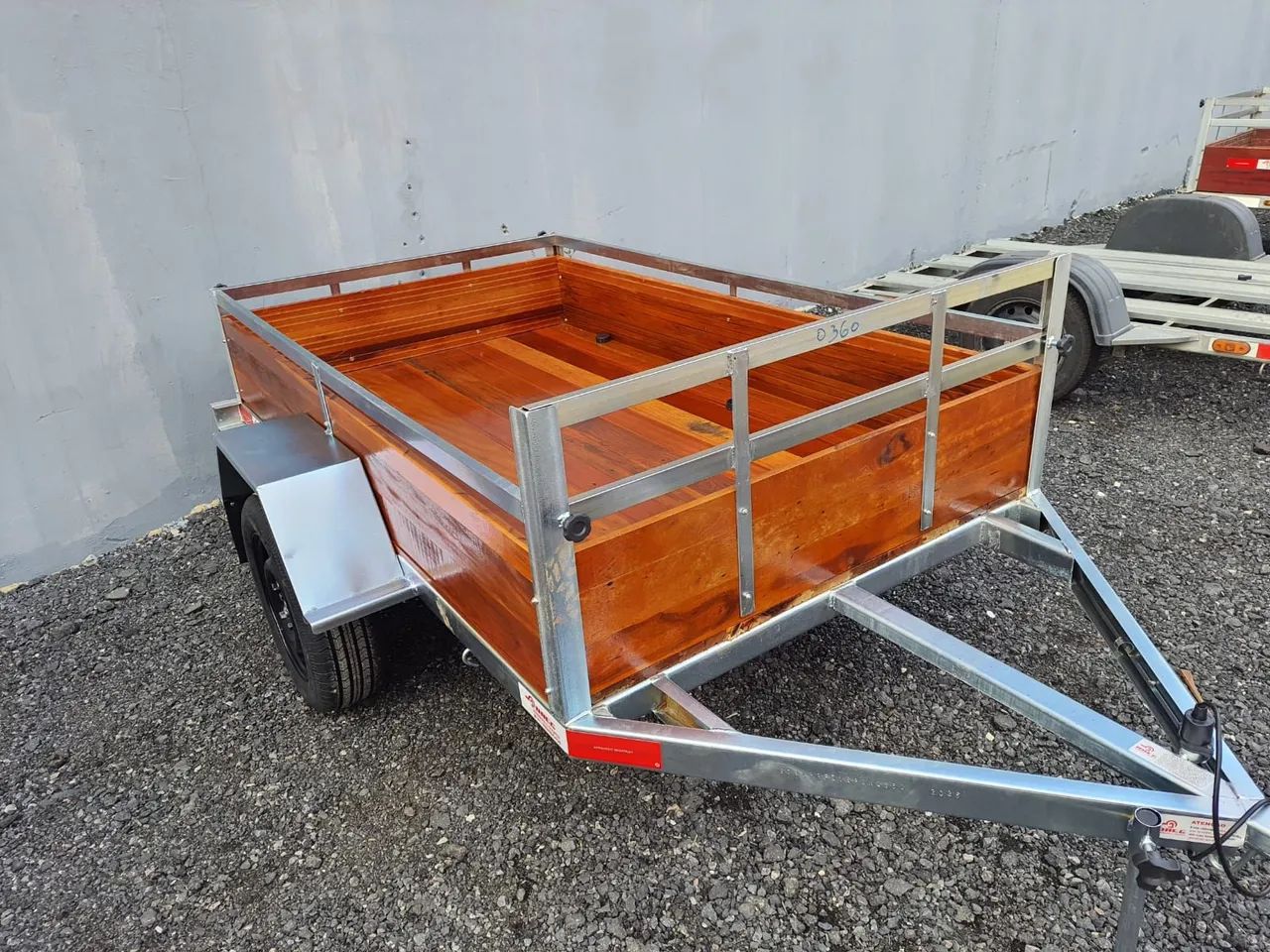 Carretinhas Reboques 2m X 120 Nova 