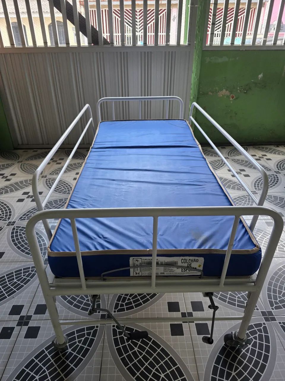 Cama Hospitalar com Colchão 