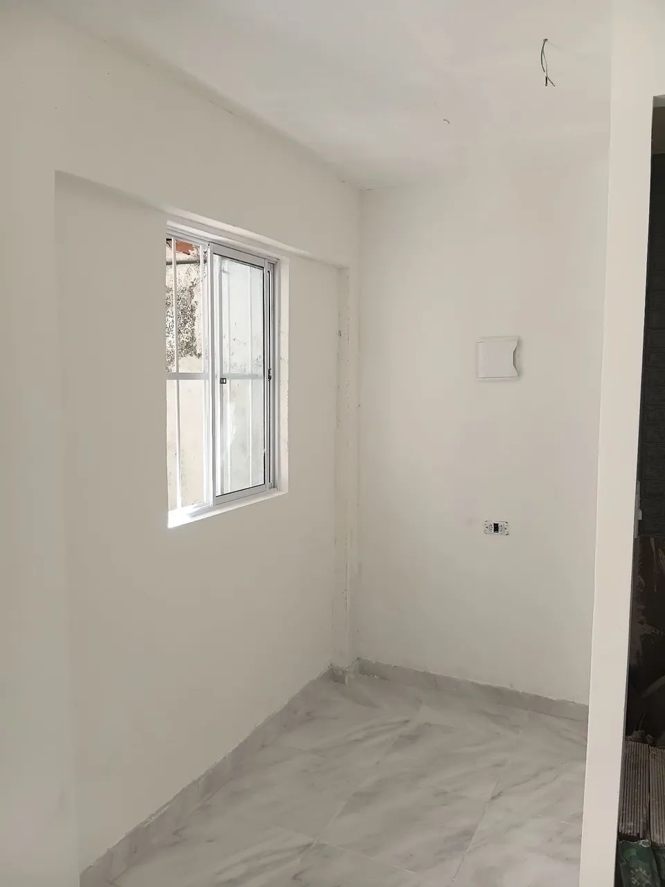 SALA PARA ESCRITÓRIO NA MADALENA 