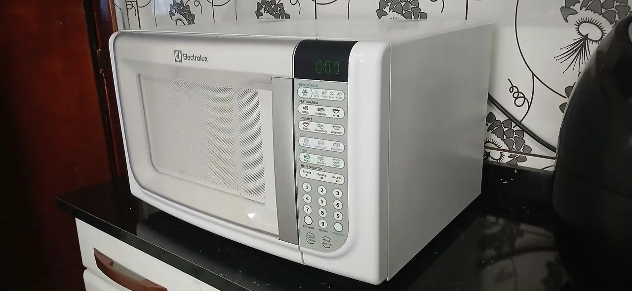 Microondas electrolux 31.litros  conservador  - Foto 3
