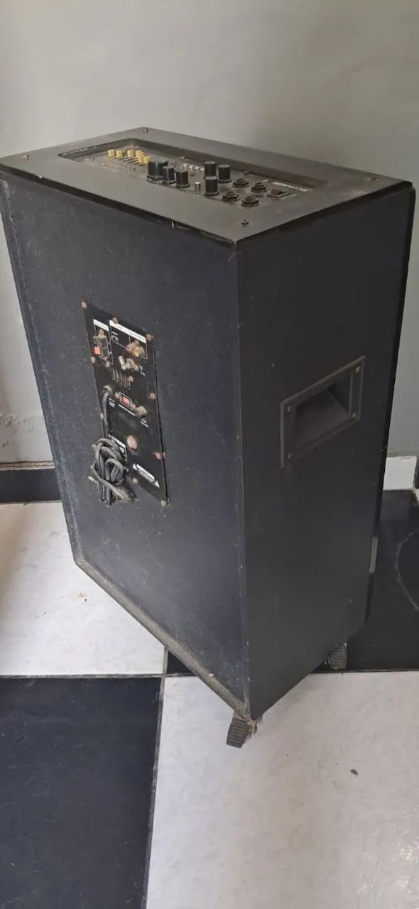 VENDO CAIXAS DE SOM - Foto 4