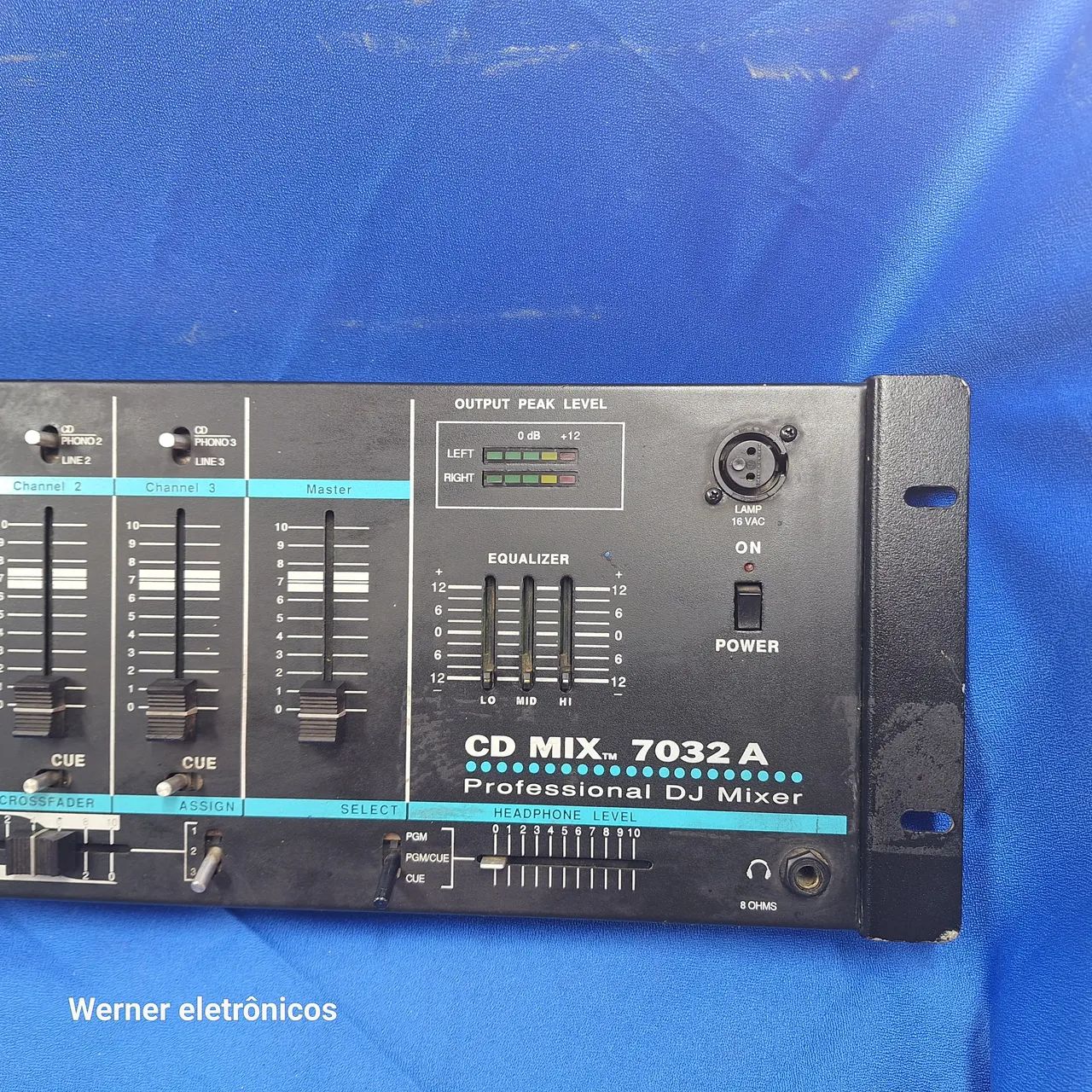 Mixer peavey Cd Mix 7032 A - Equipamentos e Acessórios de Som