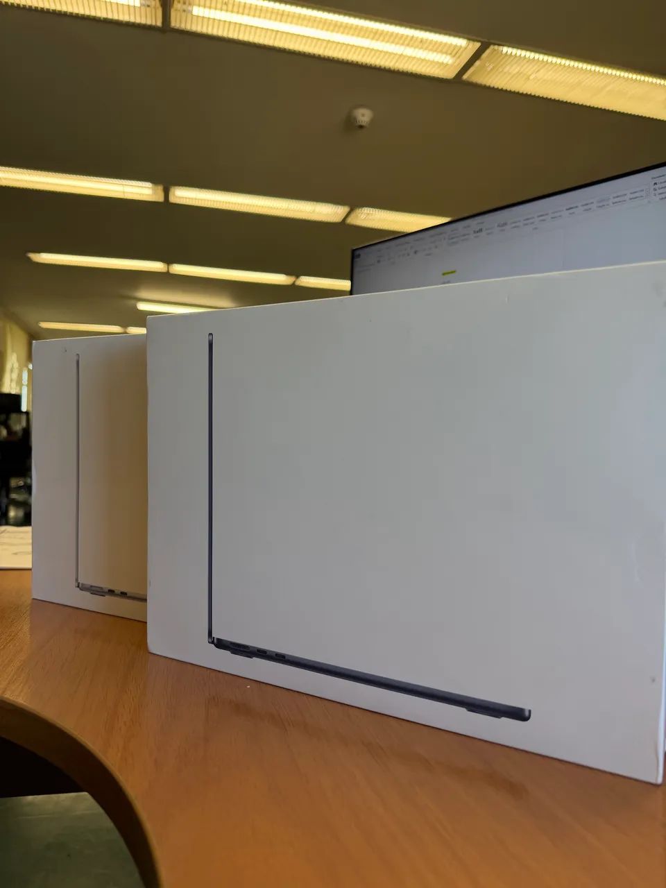 Apple MacBook Air M5 - lacrado
