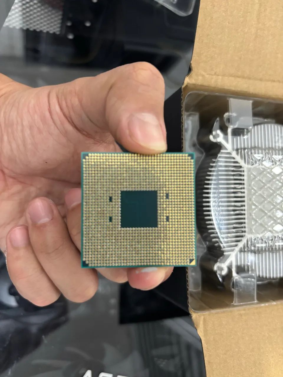 Processador AMD Ryzen 7 5700  - Foto 4