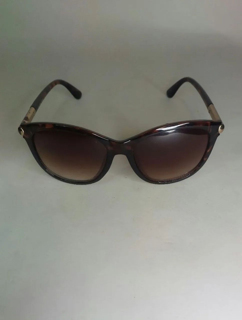 Óculos Escuros Feminino Cat-Eye Tortoise