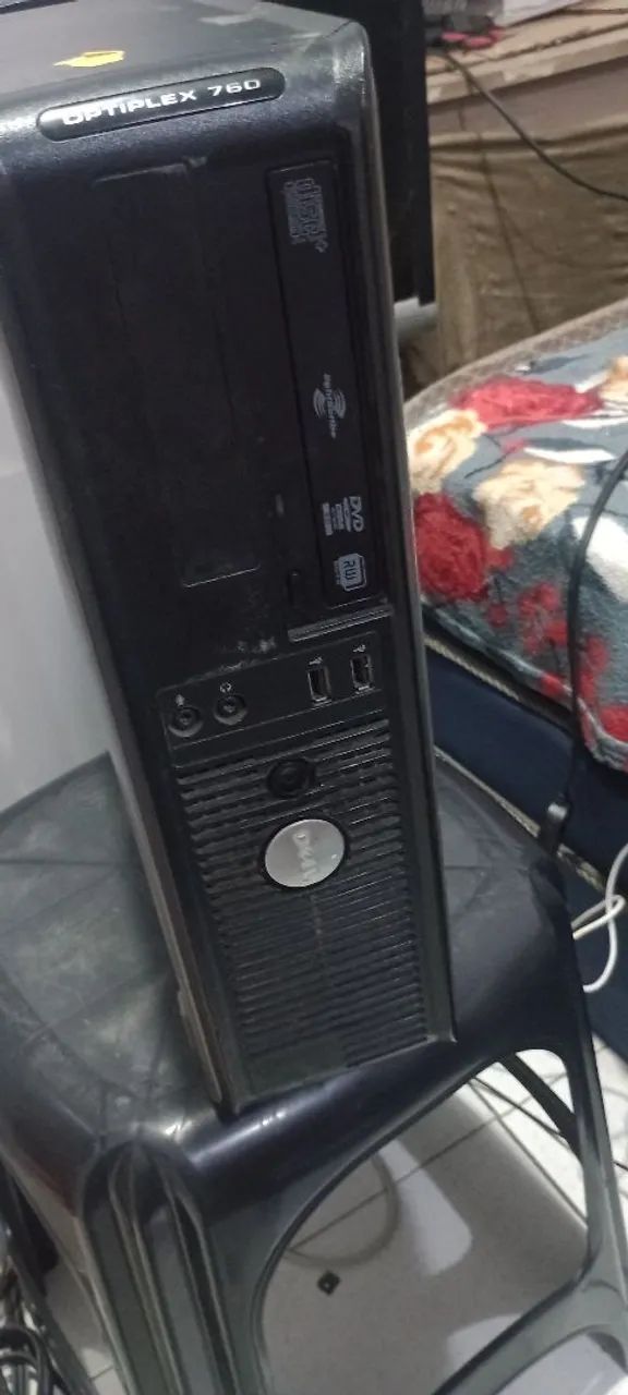 Vendo CPU 4gb de ram Hd 500 - Foto 2