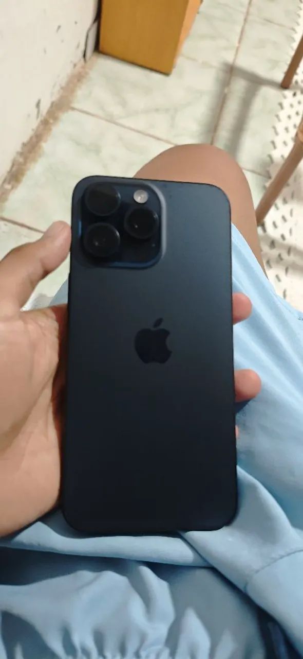 IPHONE 15 PRO MAX SEMI NOVO 