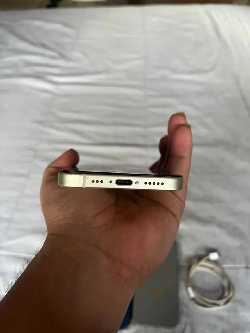 iPhone 15 - 256 GB - Amarelo - Perfeito estado - Foto 4