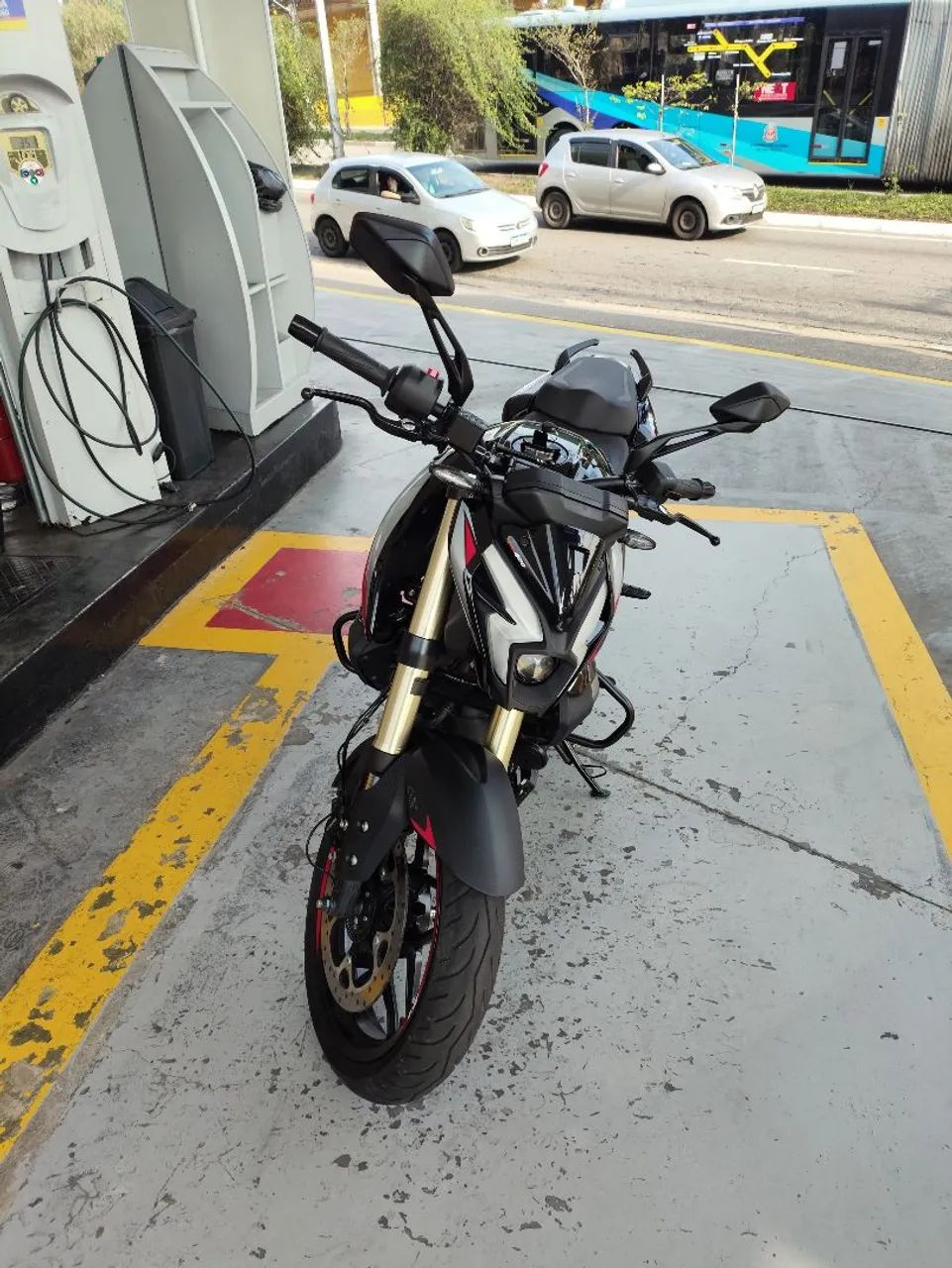 Bajaj NS 400z - Foto 3