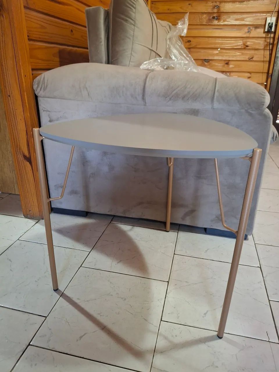 Mesa Lateral Tampo MDF C/ Base em Metal - Foto 2