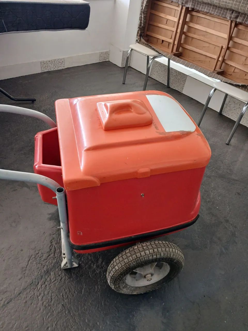 Carrinho de serviço 