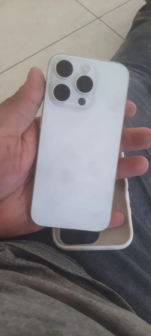 iPhone 15 Pro 256gb (Bateria 89%) - Foto 3