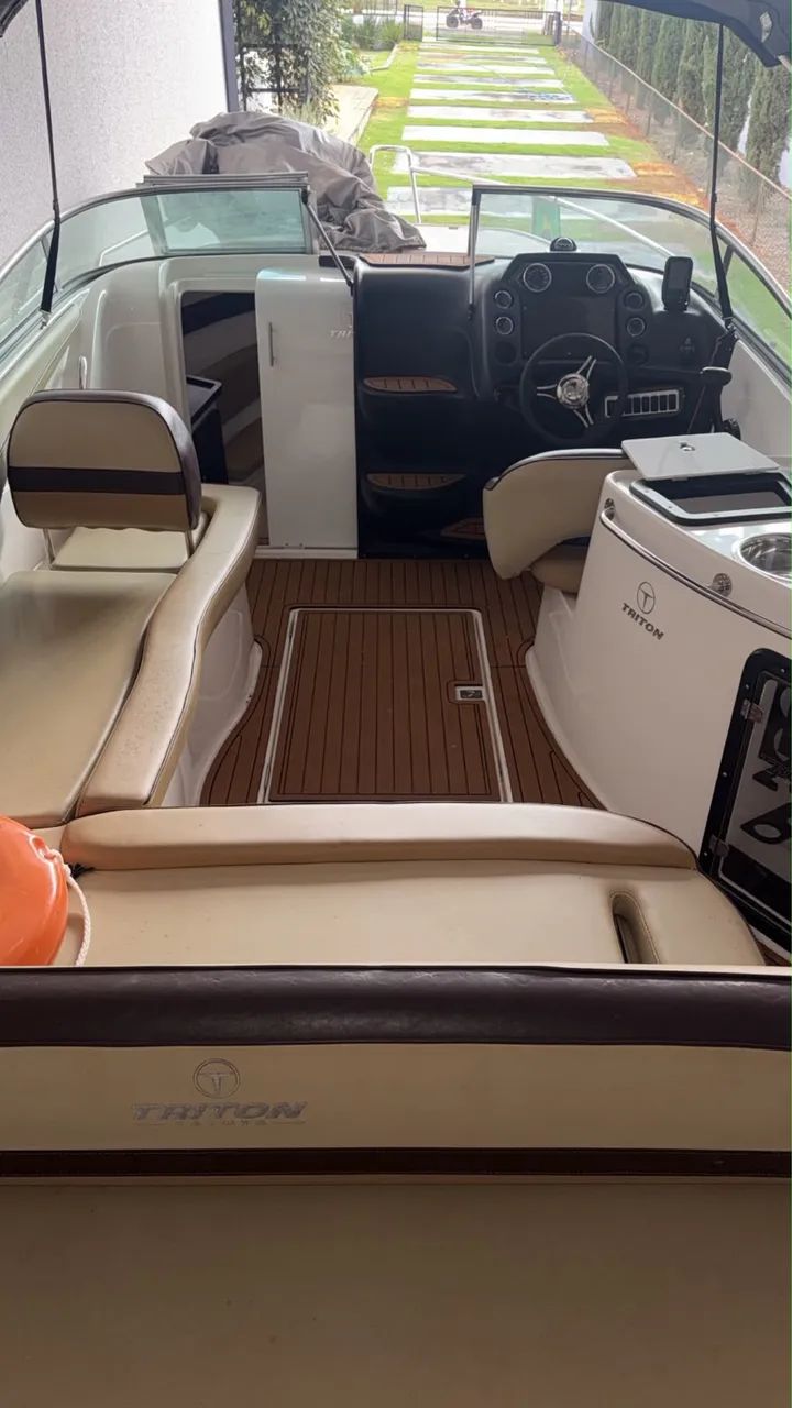 Lancha Triton 250 - Foto 4