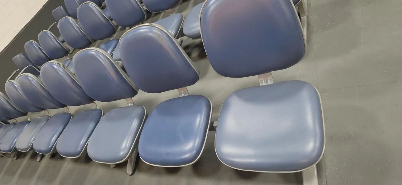 Poltronas de auditório - Foto 4
