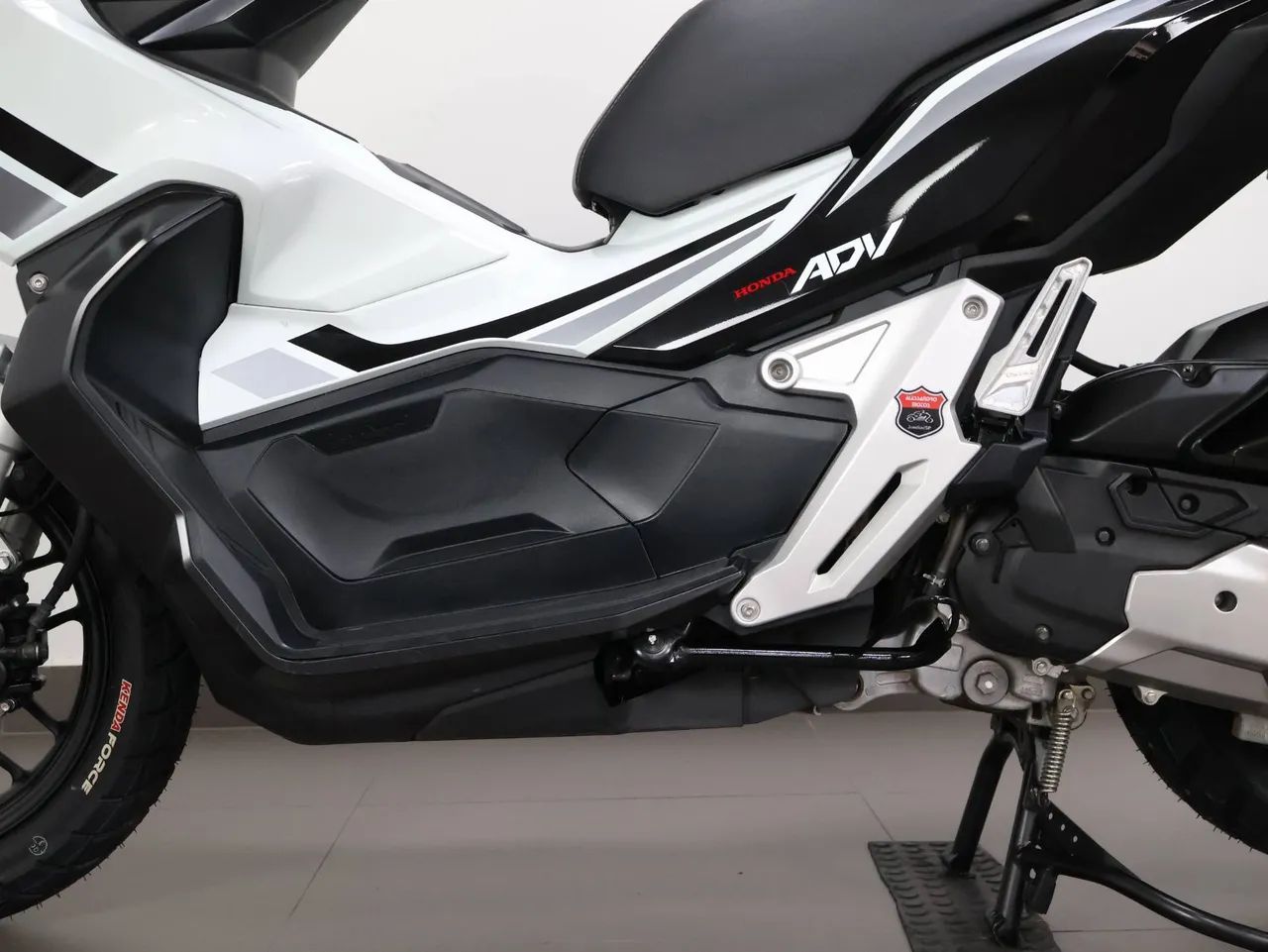 HONDA ADV 150 ABS - Foto 4