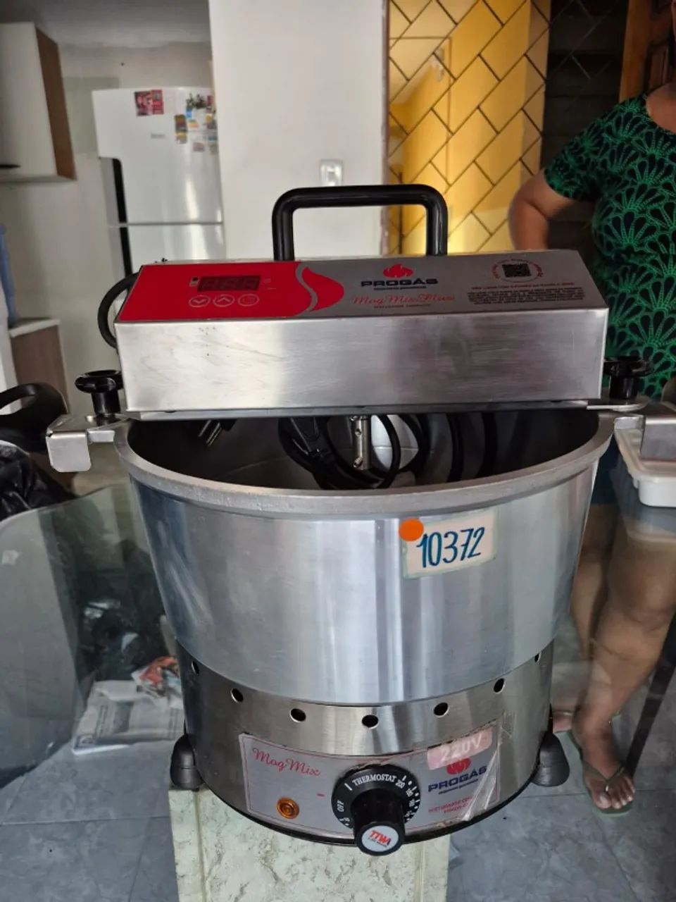 MISTURELA ELÉTRICA 7 LITROS PROGAS COM AQUECEDOR - Foto 2