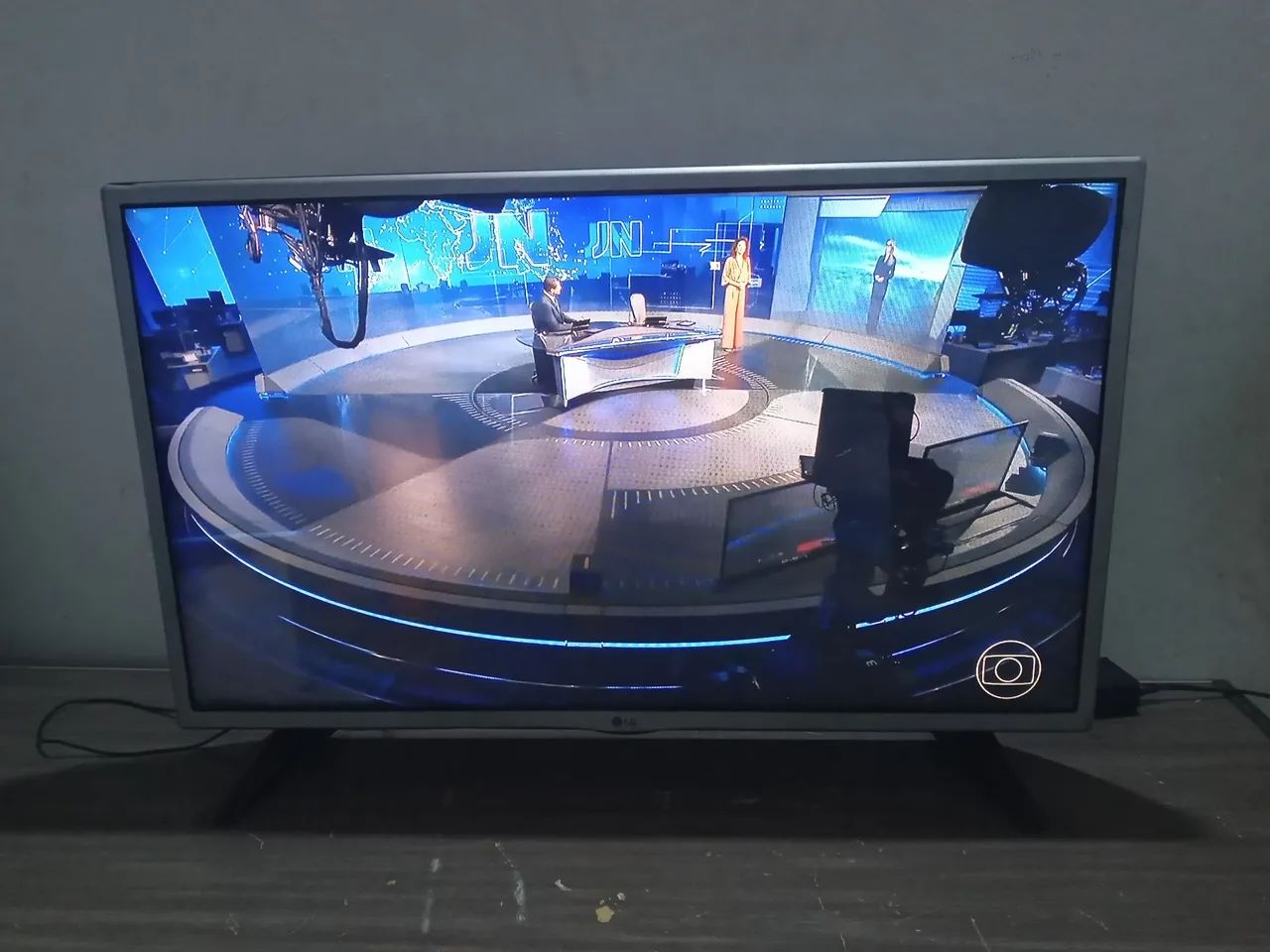Tv Lg Smart "32" Polegadas - Foto 4