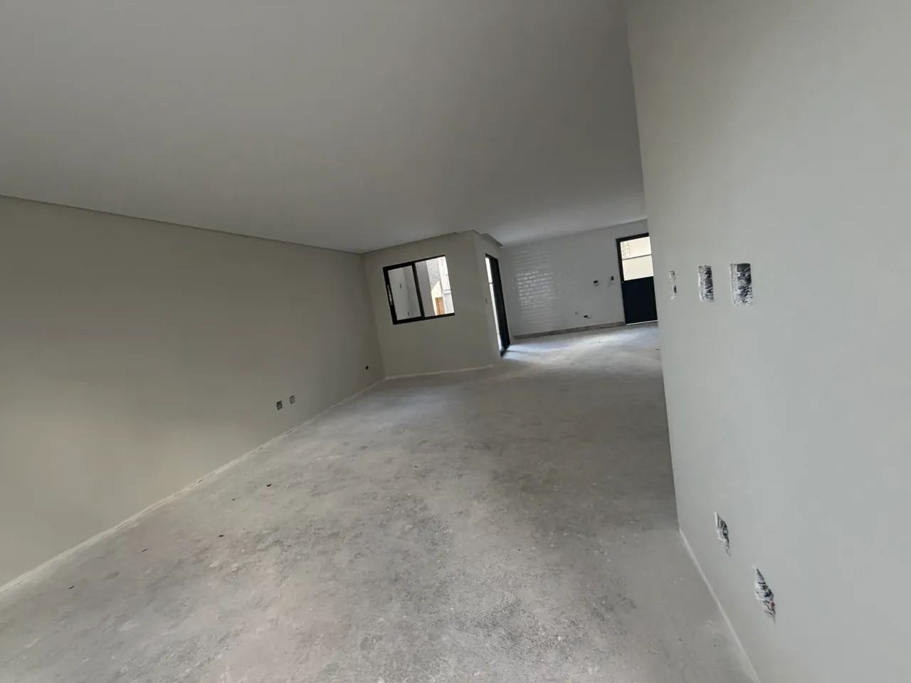 Triplex Espaçoso com 3 Suítes e 163m² de Puro Conforto - Foto 2