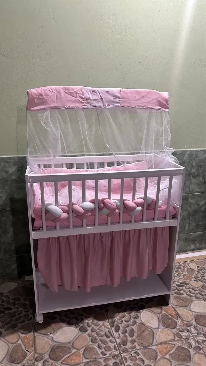 Berço com kit 