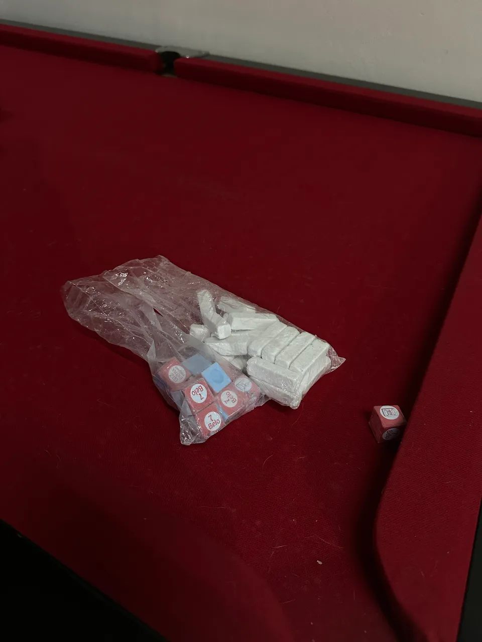 Mesa de Sinuca Profissional Preta Completa (Pouco Uso) - Foto 4