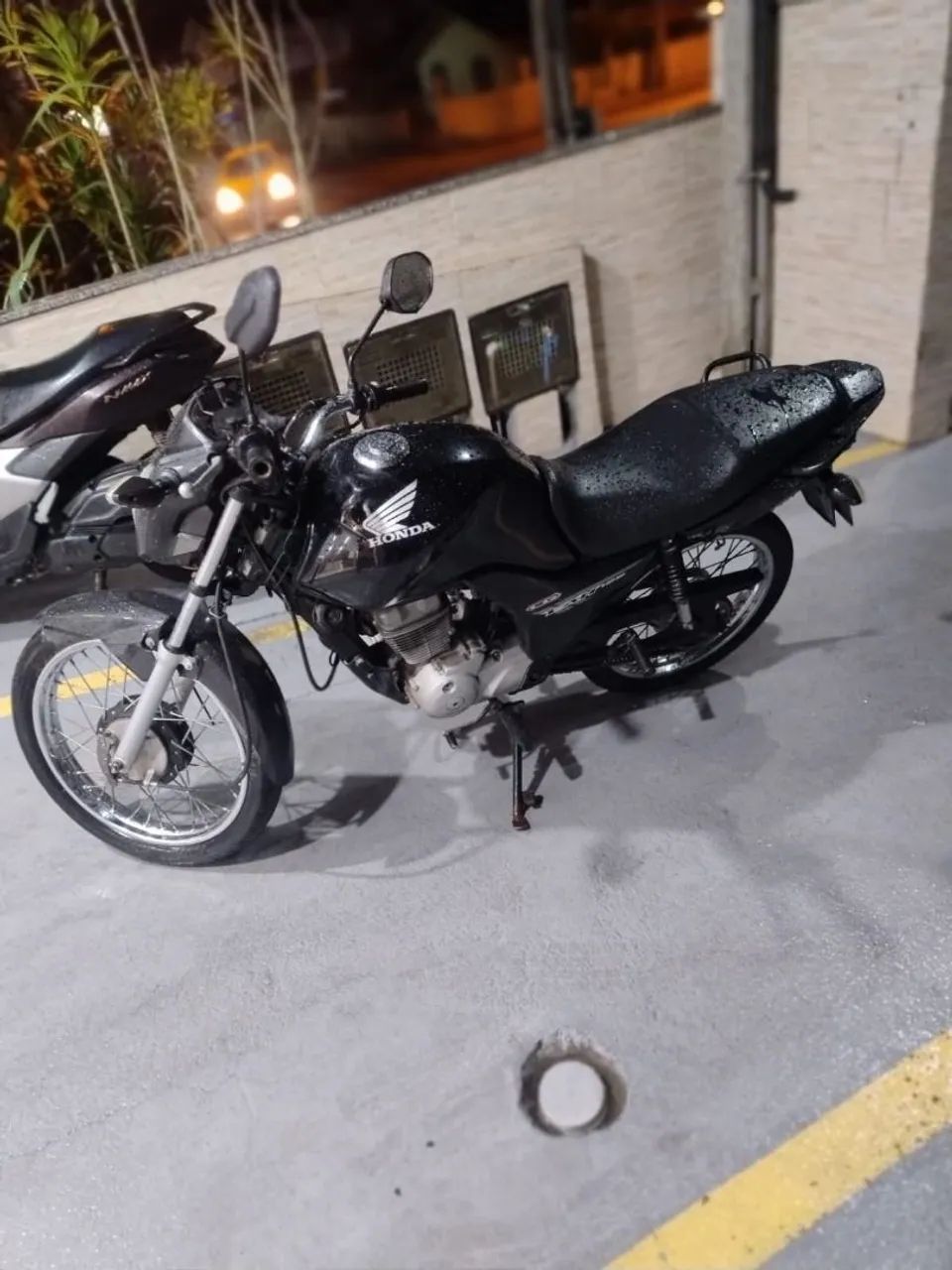 Vendo ou troco por carro  - Foto 3