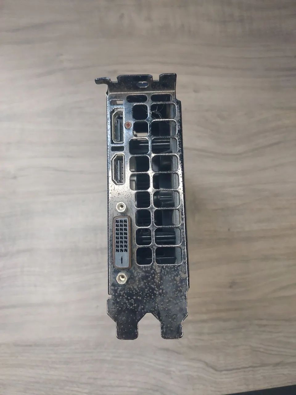Placa de vídeo EVGA GeForce GTX 1050 (com defeito) - Foto 3