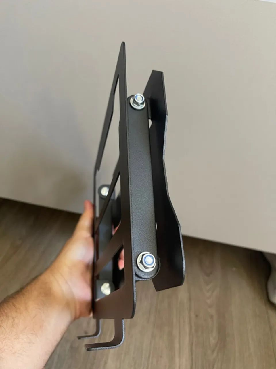 Suporte Metálico Ajustável para Notebook e tablet - Foto 3