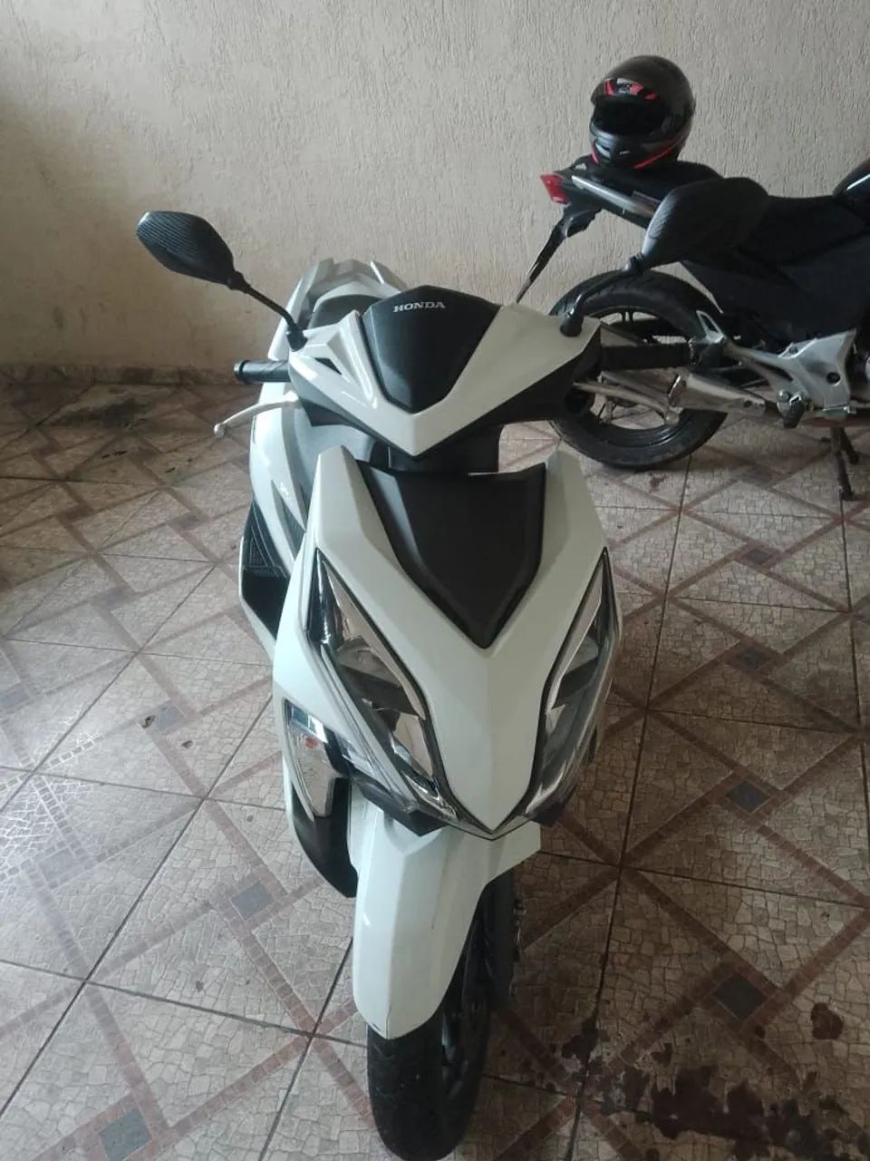 Vendo Honda elite 