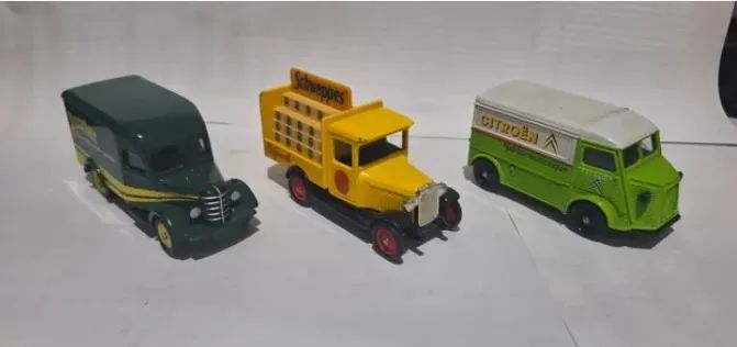 lote de 3 miniaturas